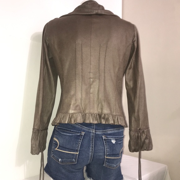 Extenzo Paris Ruffled Suede Stretch Button Blazer - Picture 7 of 11